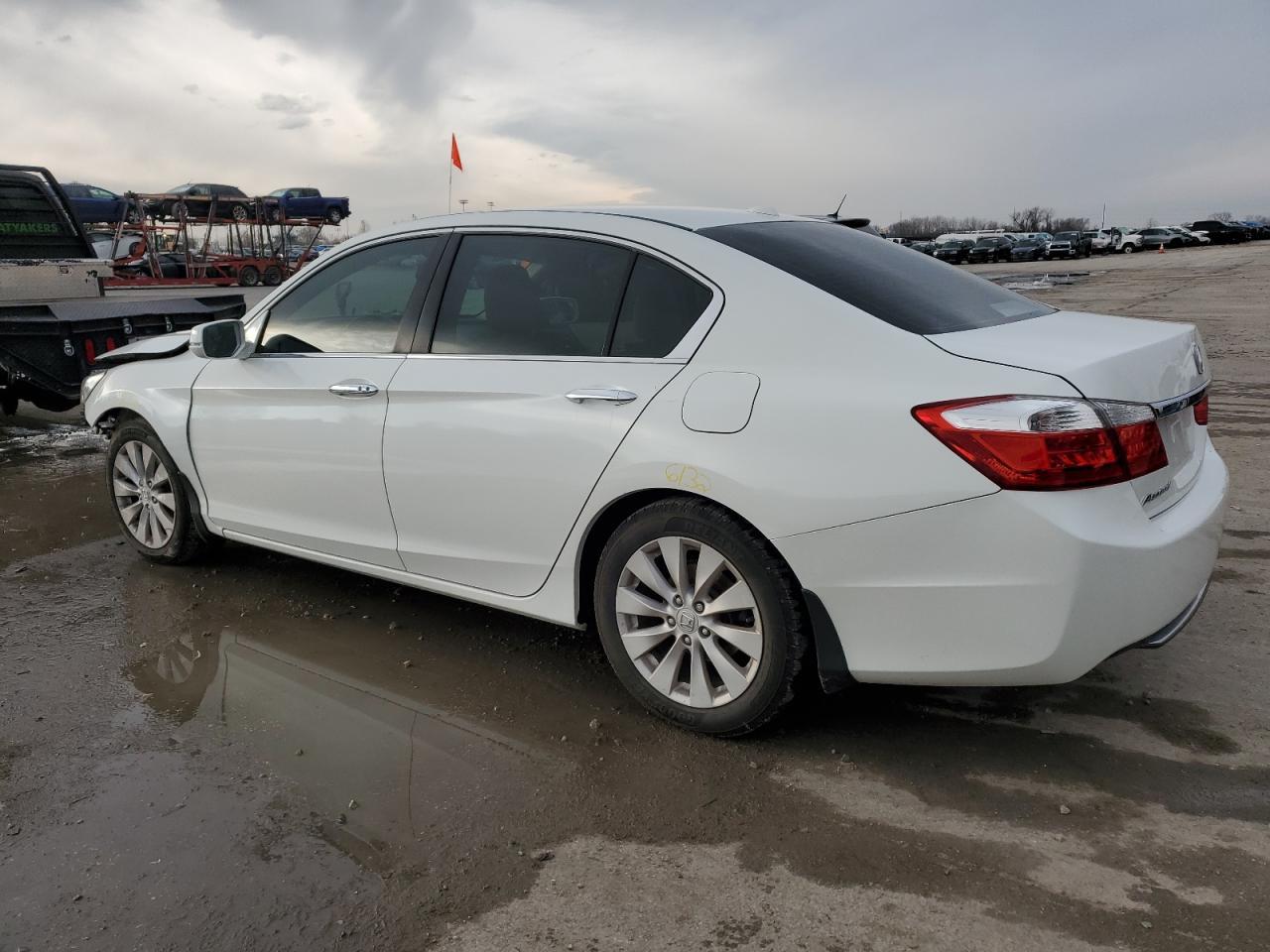 2015 HONDA ACCORD EXL - Image 2