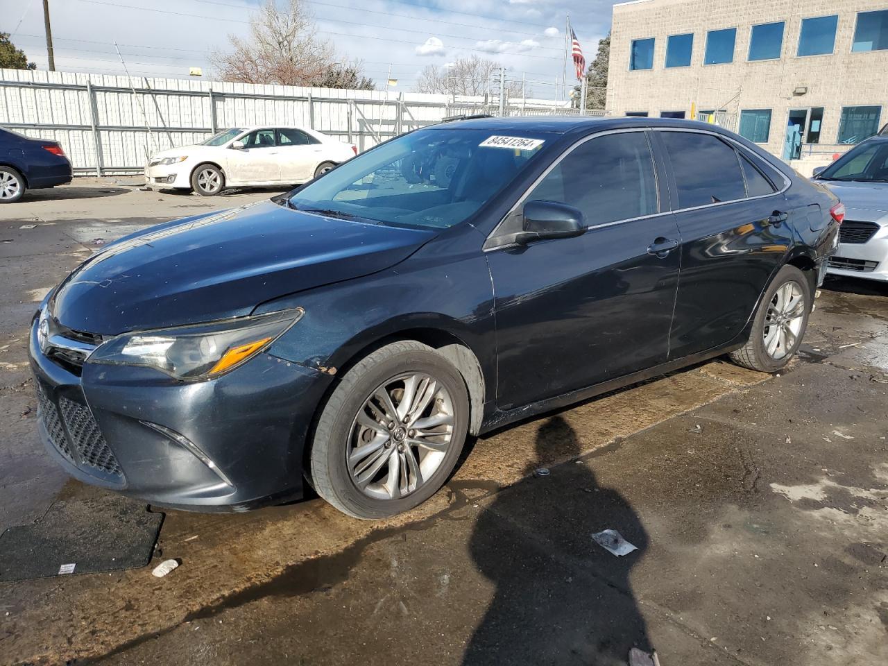 2016 TOYOTA CAMRY LE