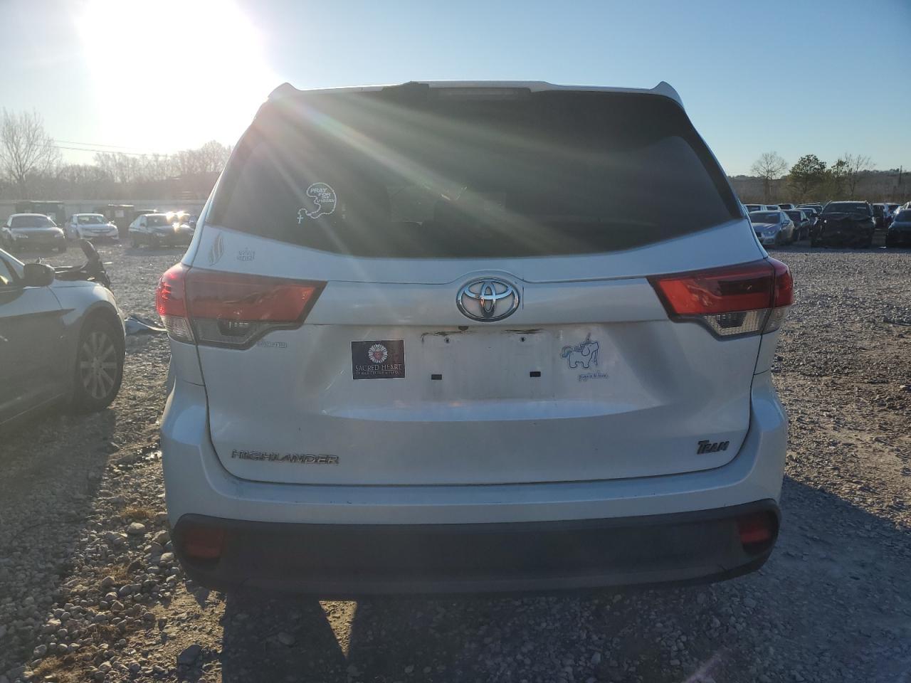 2018 TOYOTA HIGHLANDER - Фото 6