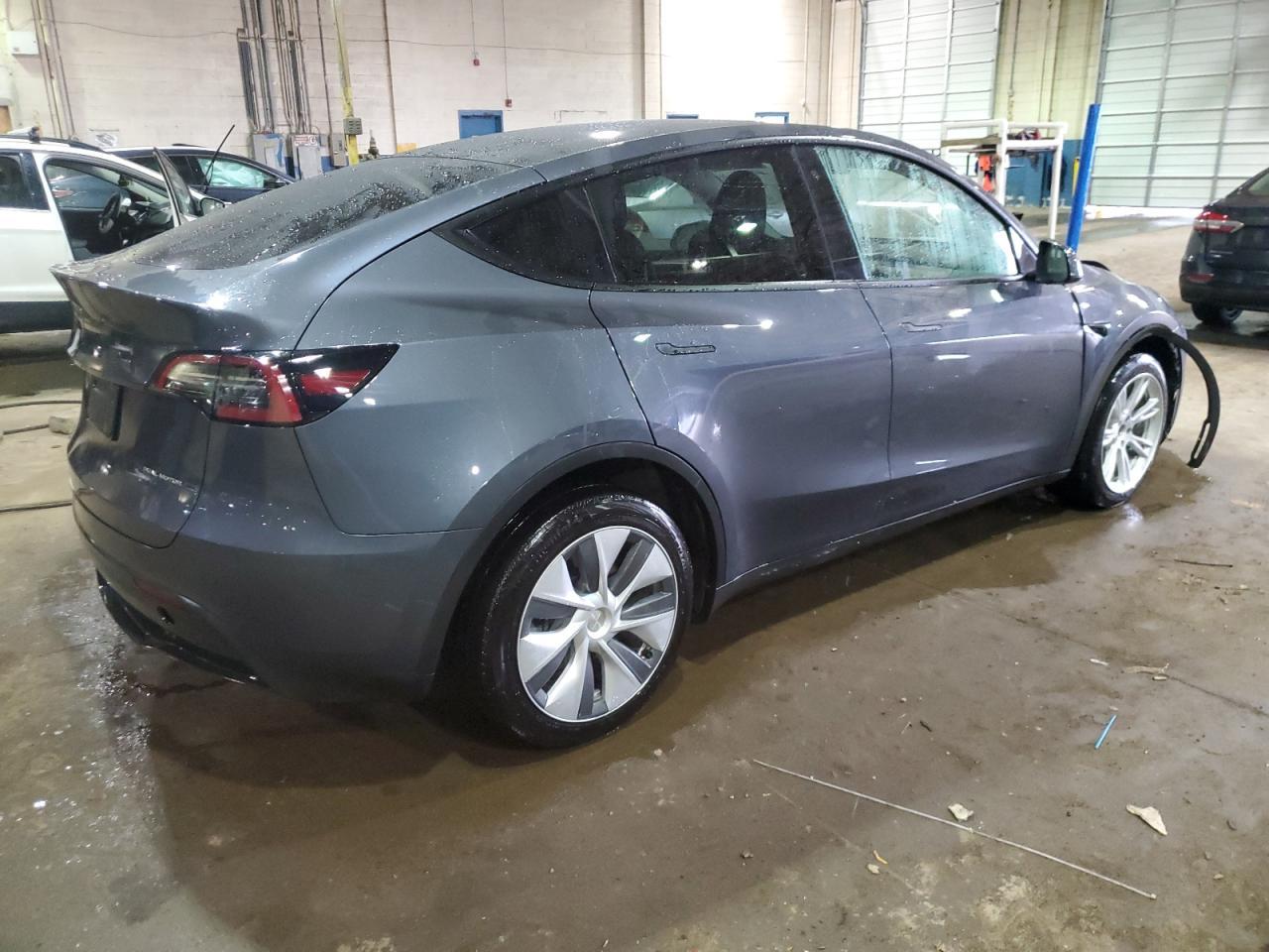 2023 TESLA MODEL Y - Image 3