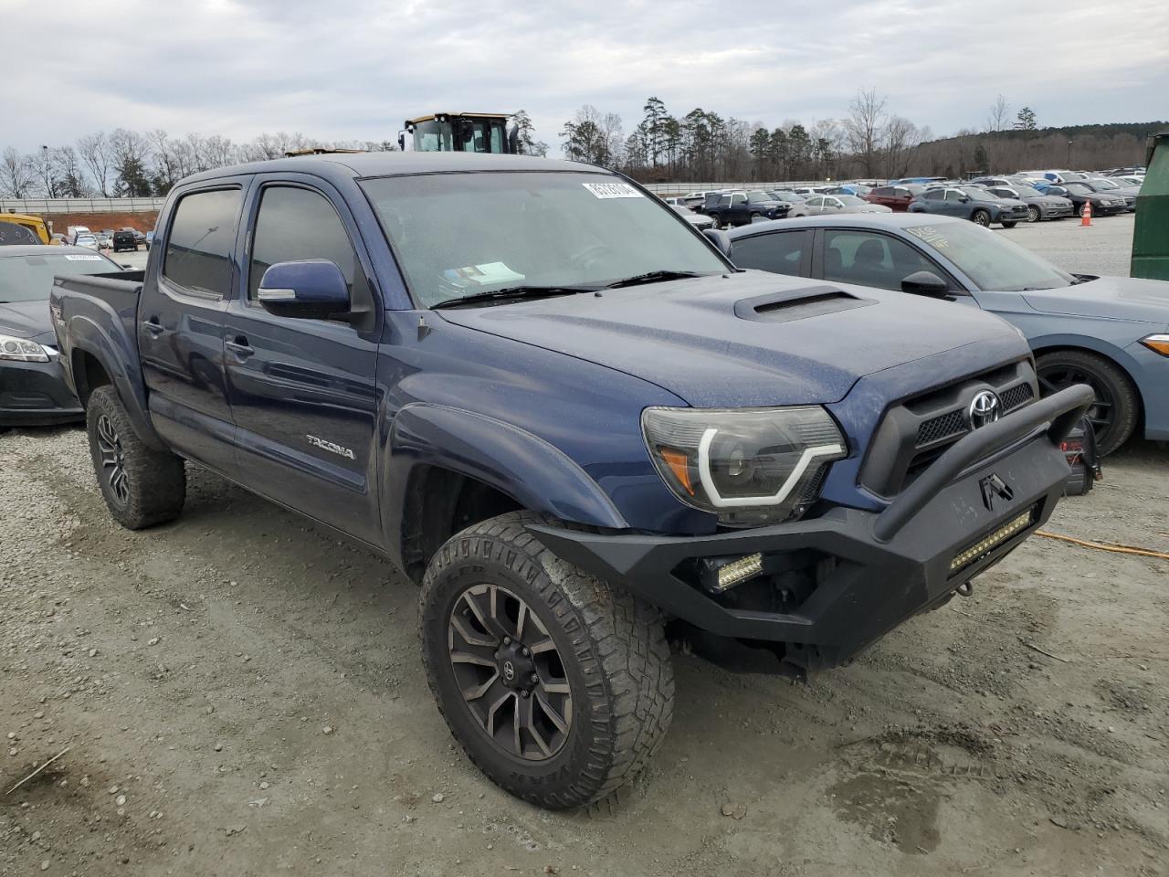 2013 TOYOTA TACOMA DOU - Image 4