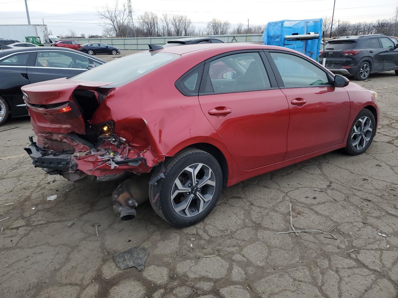 2021 KIA FORTE FE - Фото 3
