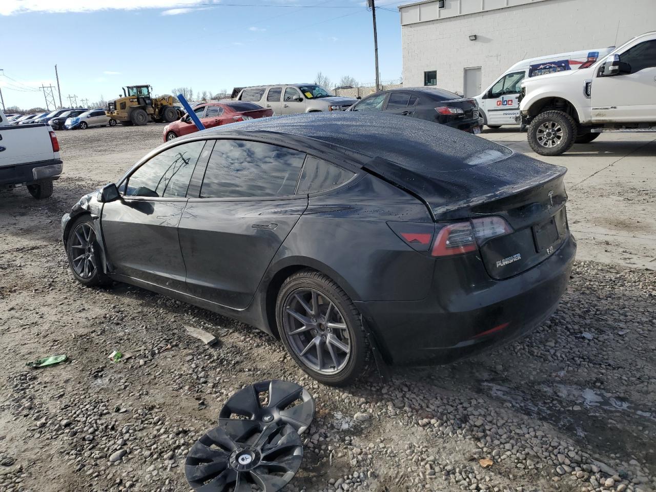 2022 TESLA MODEL 3 - Image 2