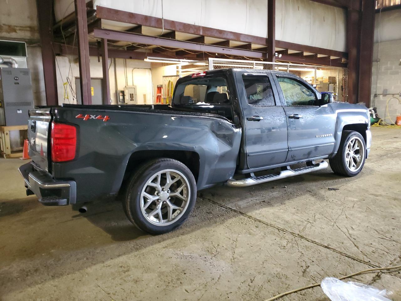 2019 CHEVROLET SILVERADO - Фото 3