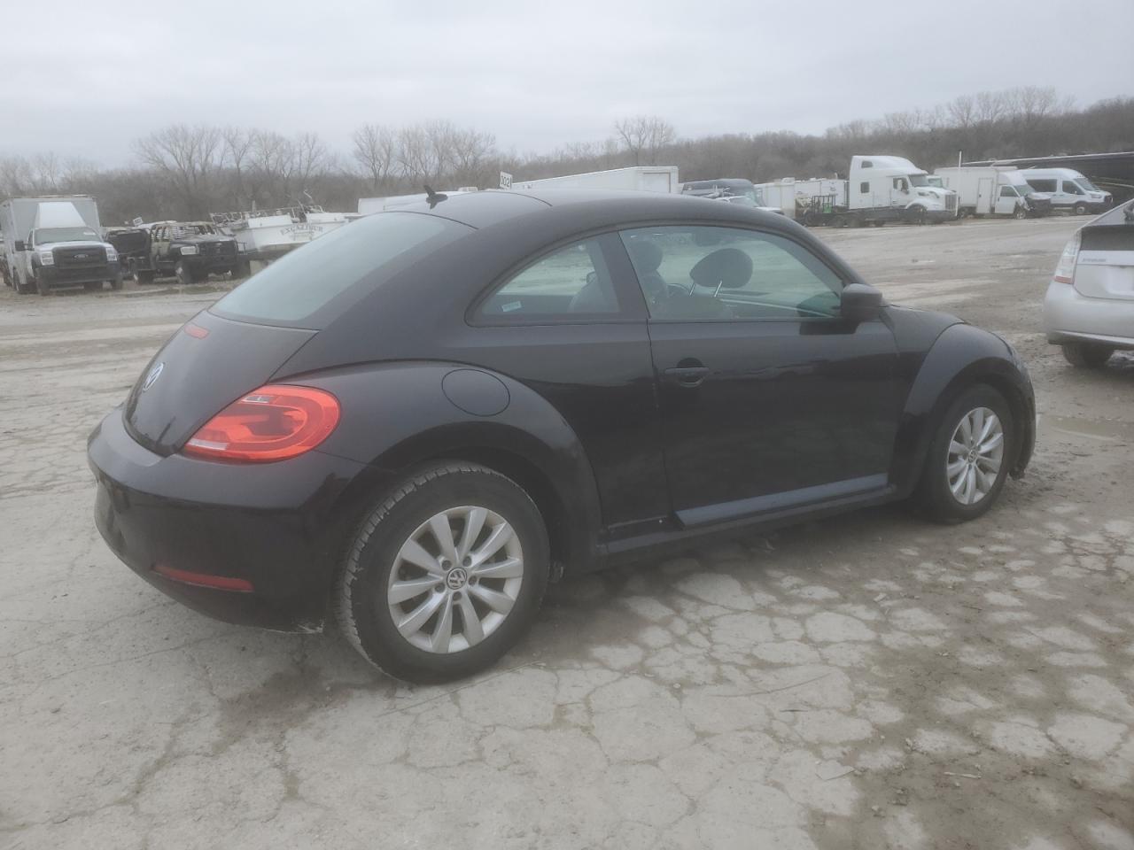 2015 VOLKSWAGEN BEETLE 1.8 - Image 3