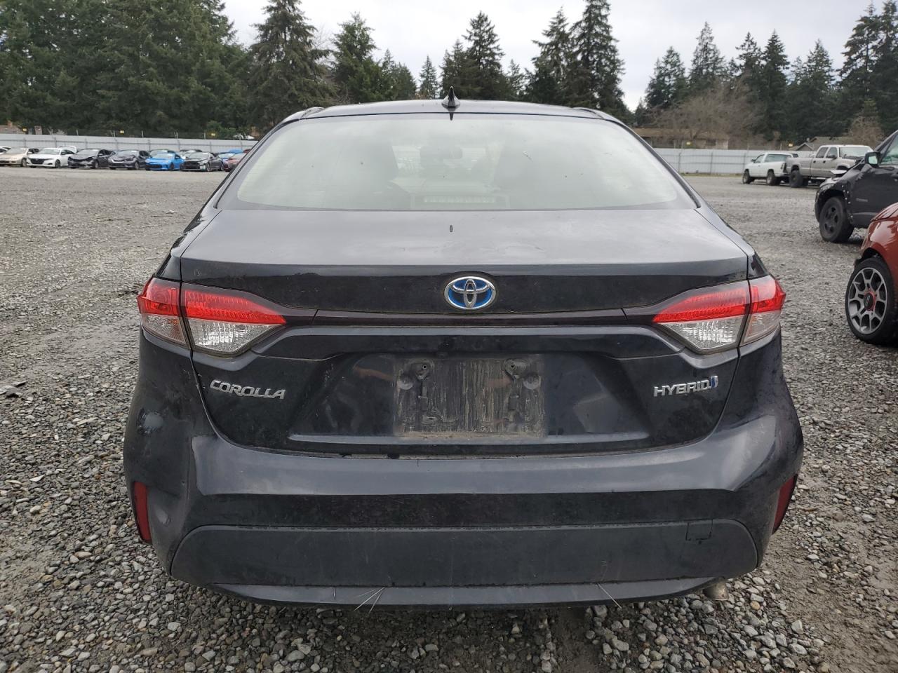 2020 TOYOTA COROLLA LE - Фото 6