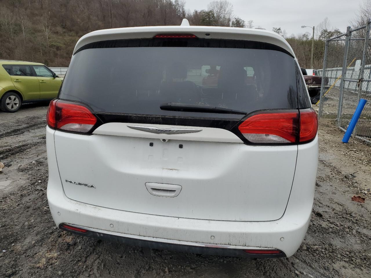 2017 CHRYSLER PACIFICA T - Фото 6