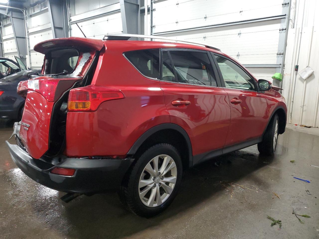 2015 TOYOTA RAV4 LIMIT - Фото 3