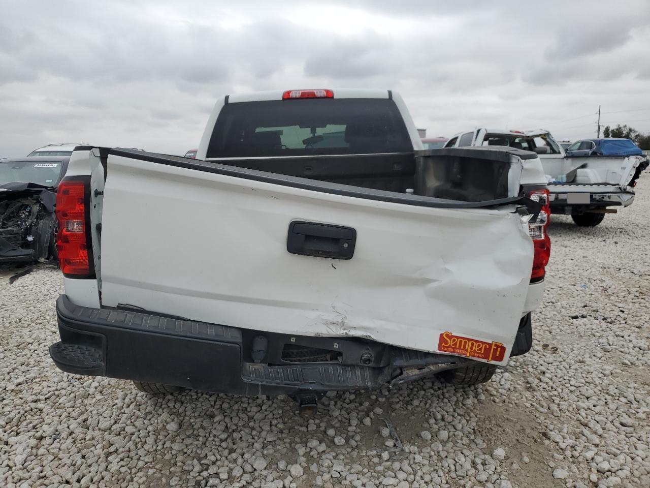 2017 CHEVROLET SILVERADO - Фото 6
