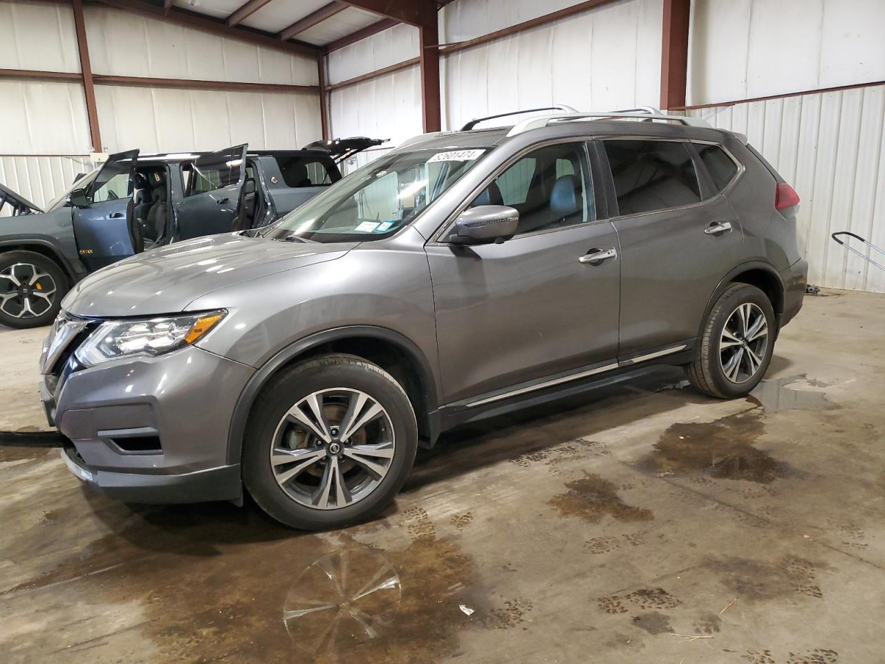 2018 NISSAN ROGUE S