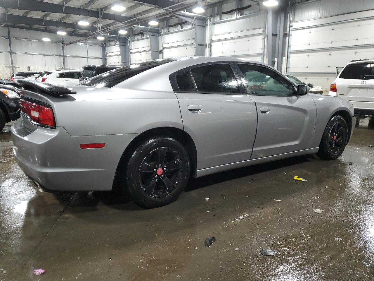 2014 DODGE CHARGER SE - Фото 3