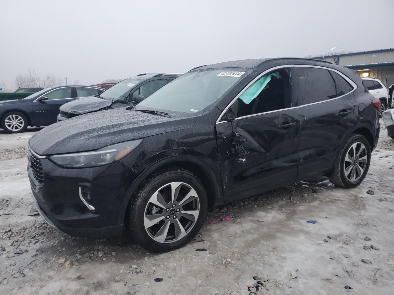 2023 FORD ESCAPE PLA