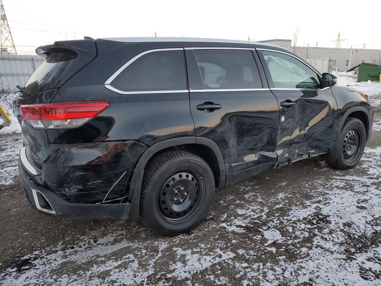 2019 TOYOTA HIGHLANDER - Image 3