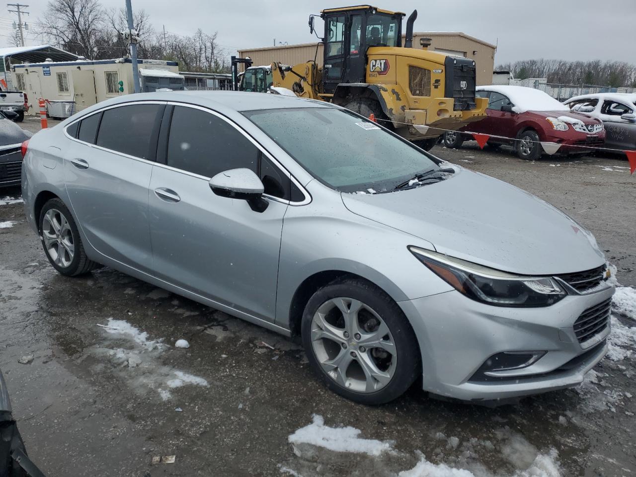 2017 CHEVROLET CRUZE PREM - Image 4