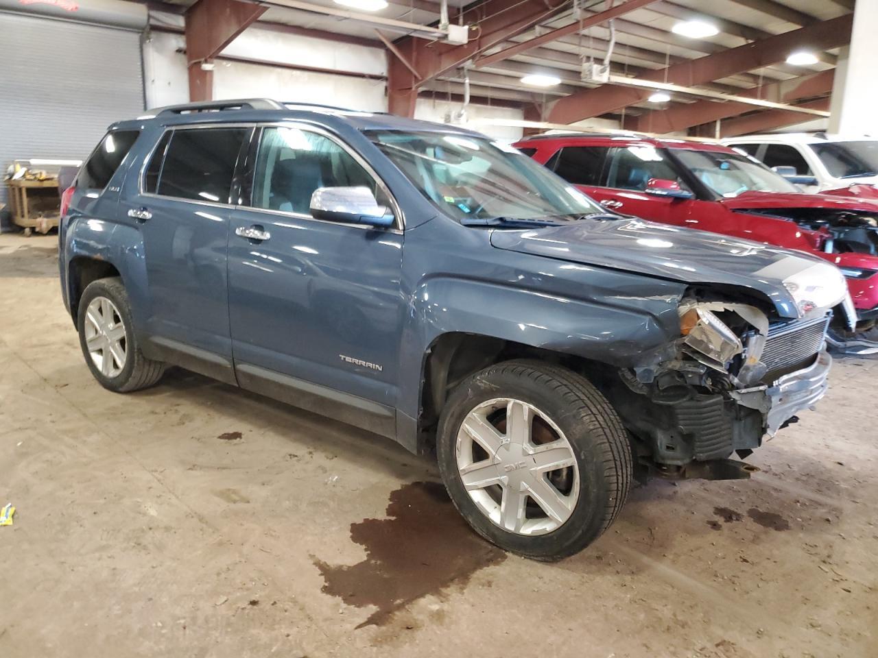2012 GMC TERRAIN SL - Image 4