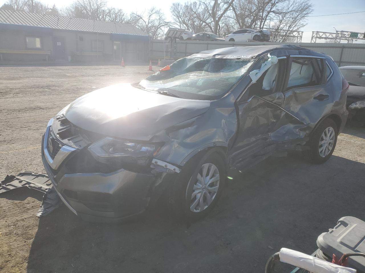 2018 NISSAN ROGUE S