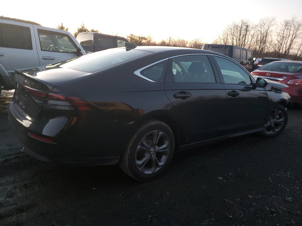 2024 HONDA ACCORD EX - Image 3