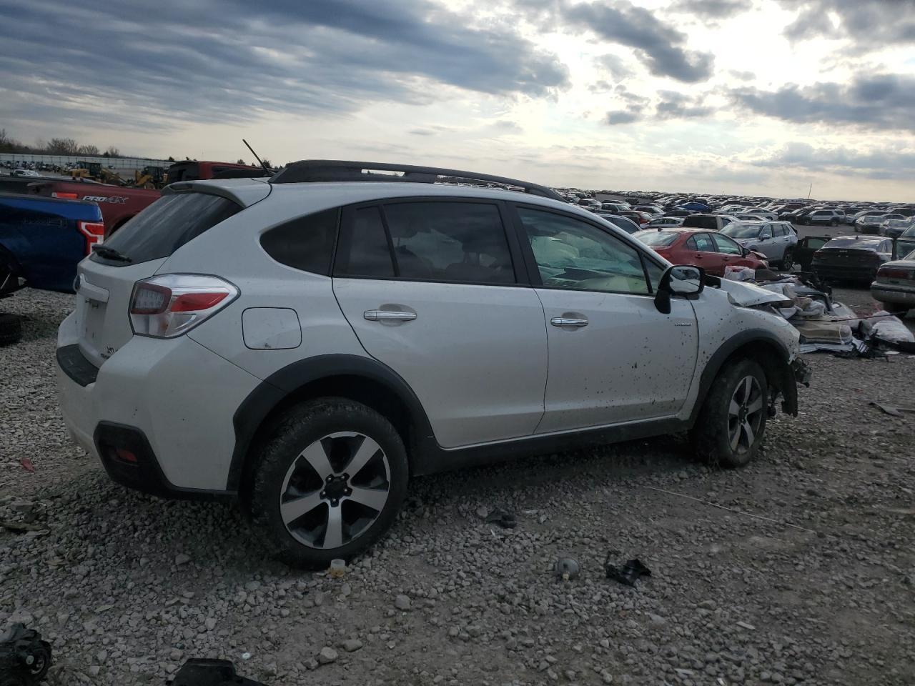2014 SUBARU XV CROSSTR - Фото 3