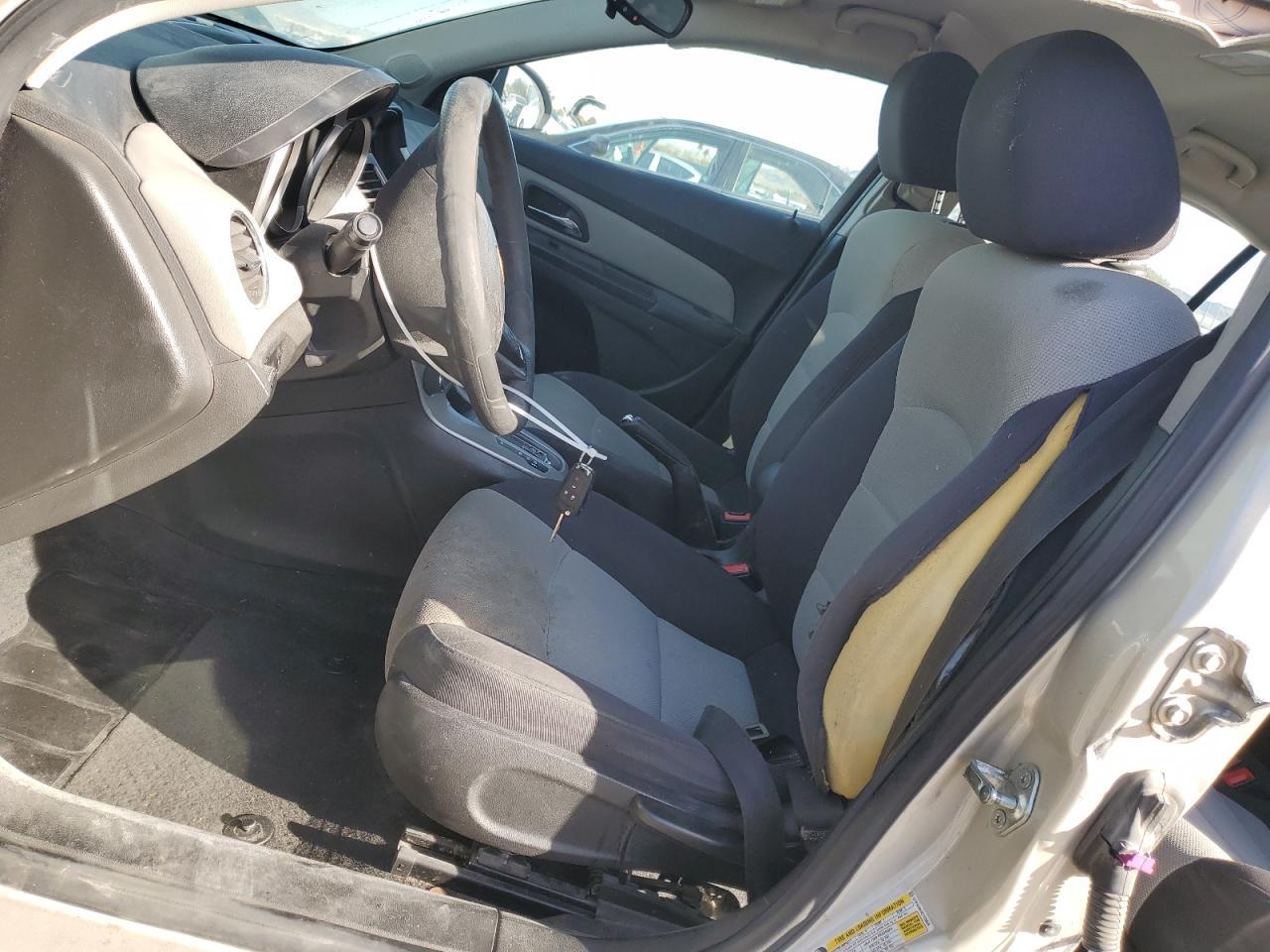 2014 CHEVROLET CRUZE LS - Image 7