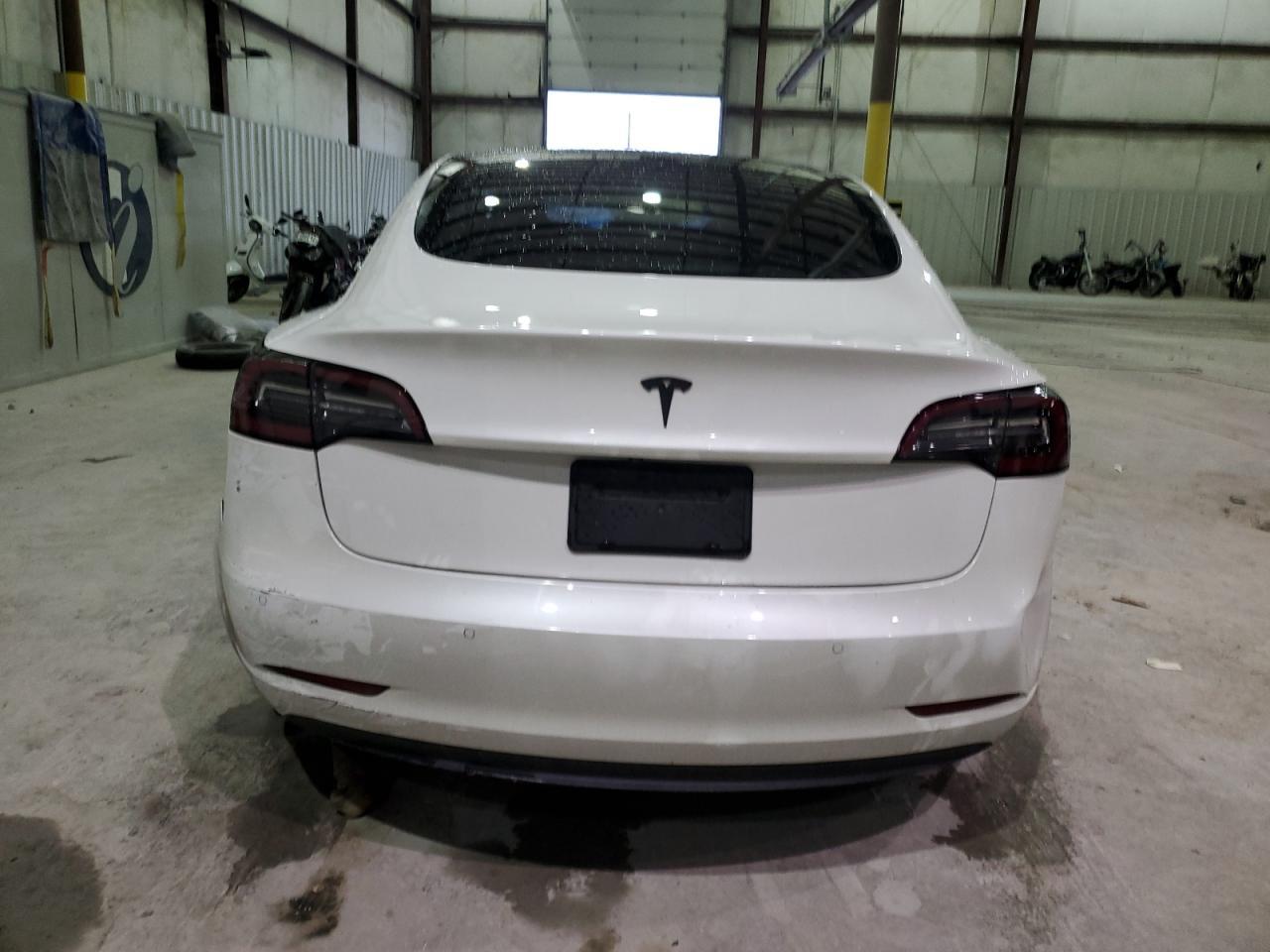2022 TESLA MODEL 3 - Image 6