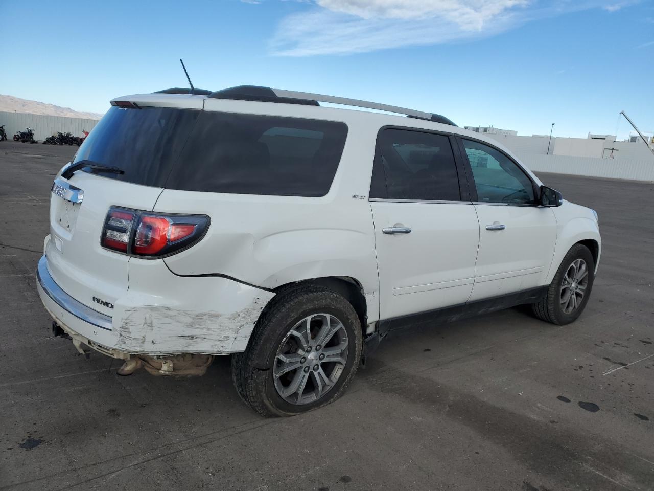 2016 GMC ACADIA SLT - Image 3
