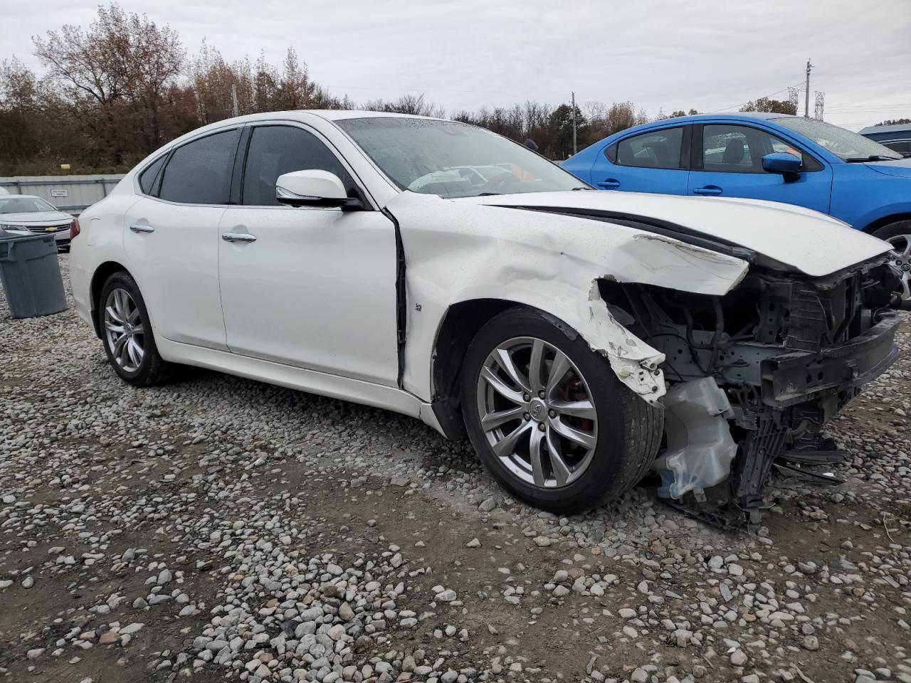 2015 INFINITI Q70 3.7 - Image 4