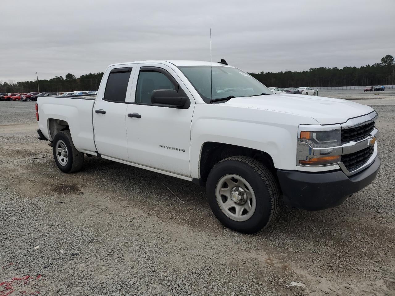 2016 CHEVROLET SILVERADO - Image 4