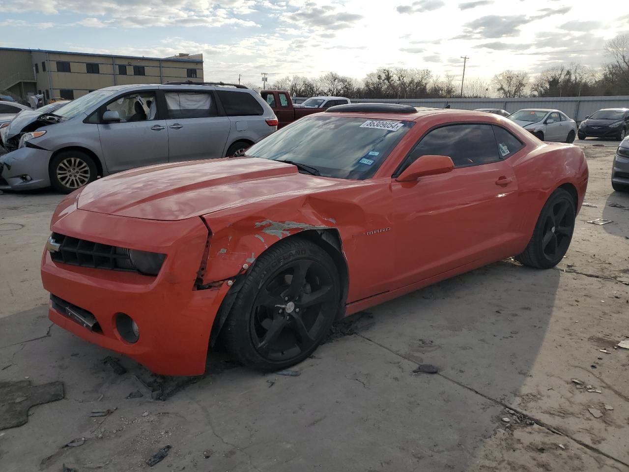 2011 CHEVROLET CAMARO LT
