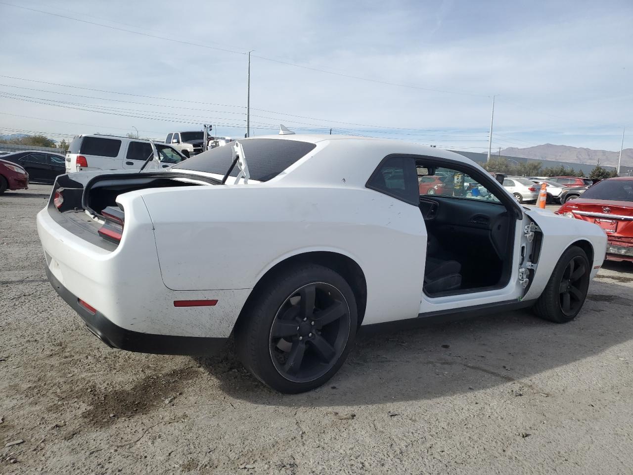 2015 DODGE CHALLENGER - Фото 3
