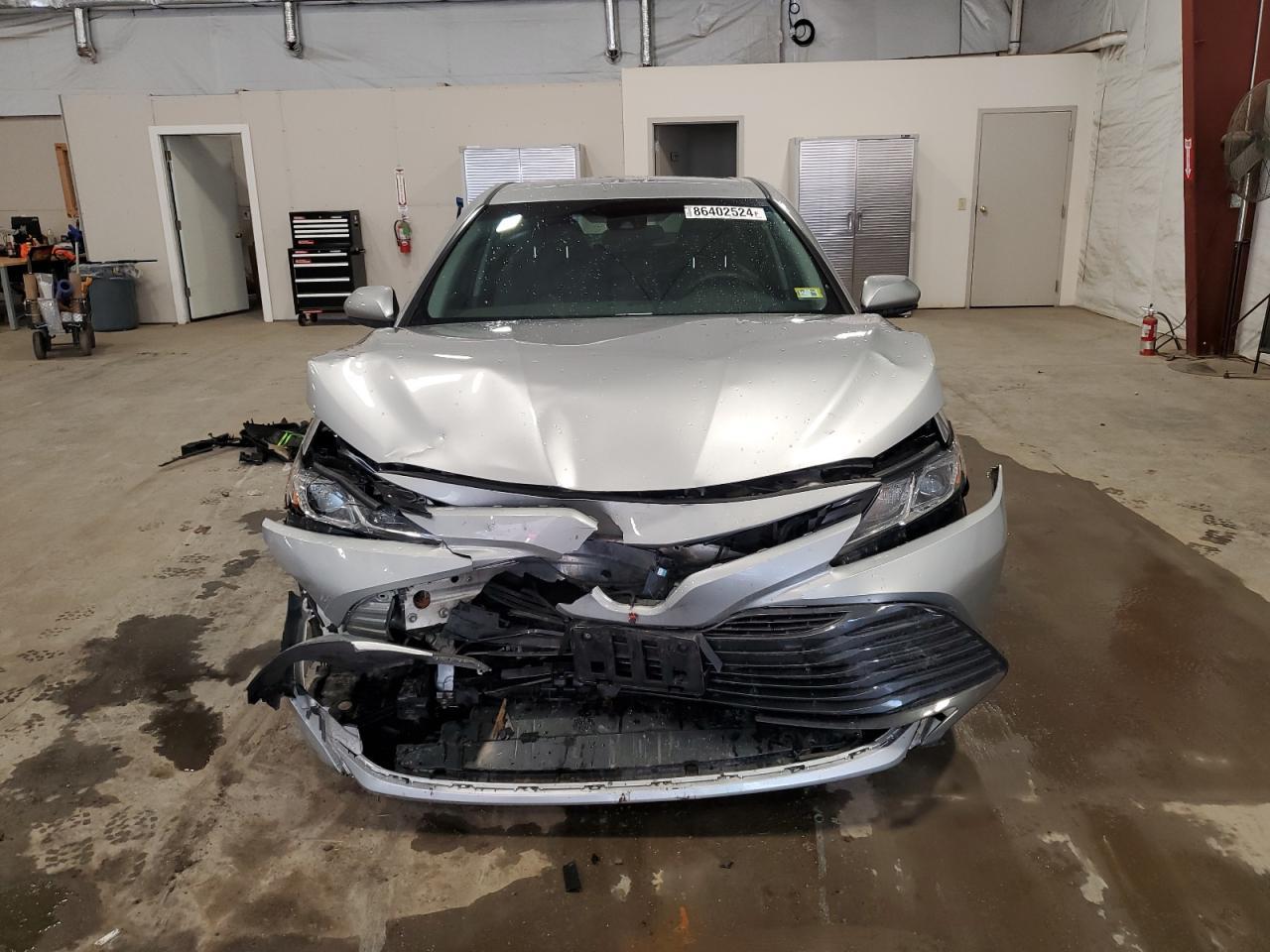 2018 TOYOTA CAMRY L - Фото 5