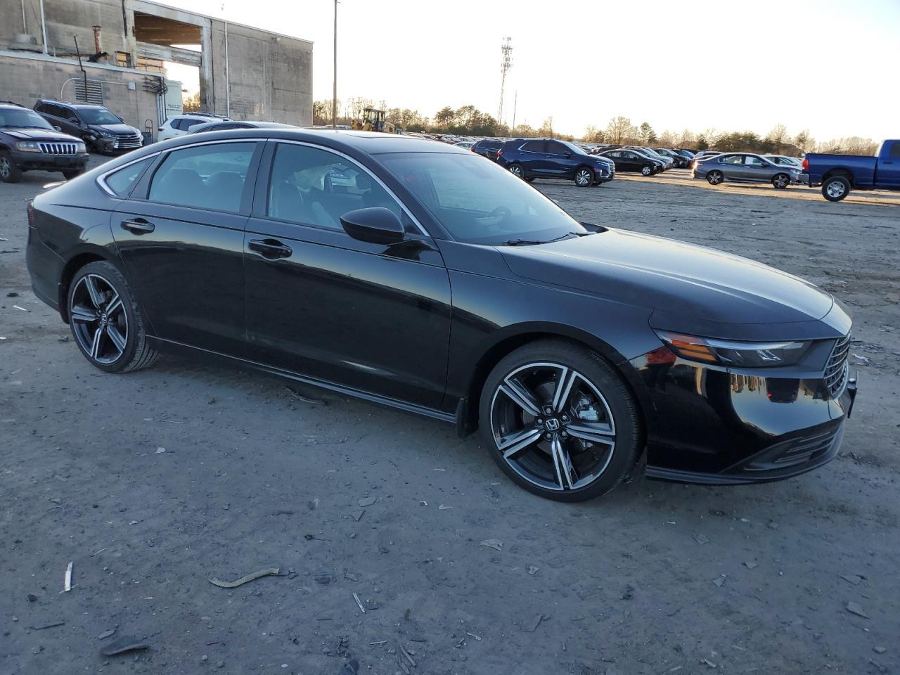 2024 HONDA ACCORD HYB - Image 4