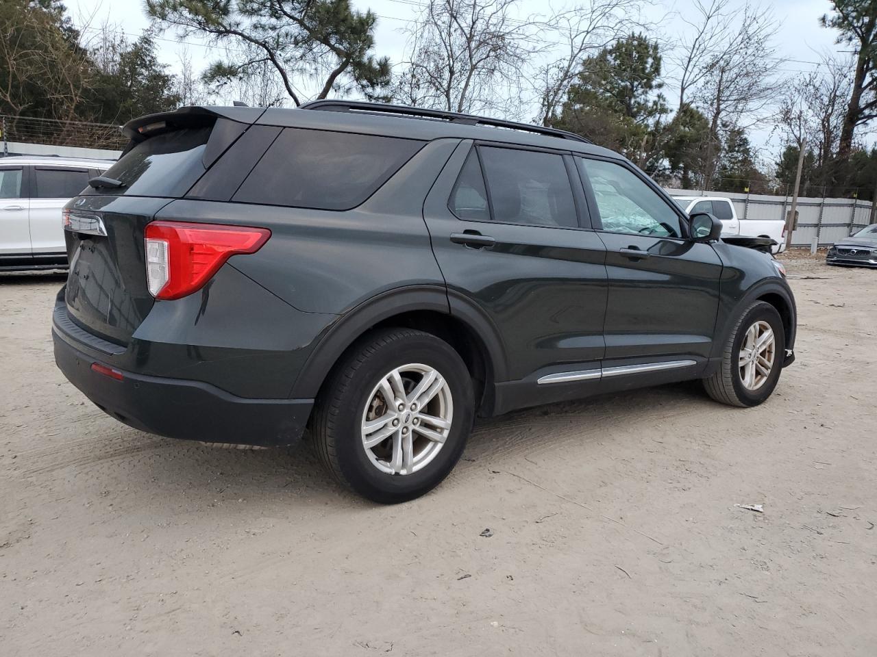 2022 FORD EXPLORER X - Фото 3