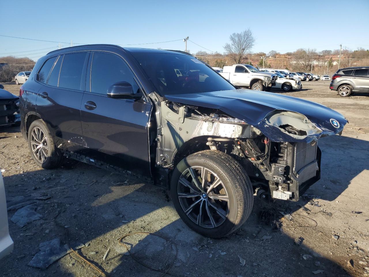 2023 BMW X5 XDRIVE4 - Фото 4