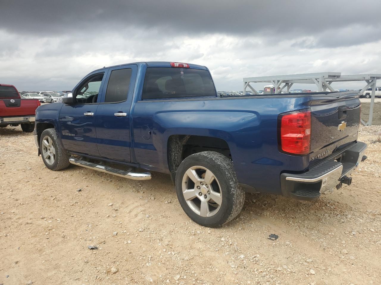 2015 CHEVROLET SILVERADO - Image 2