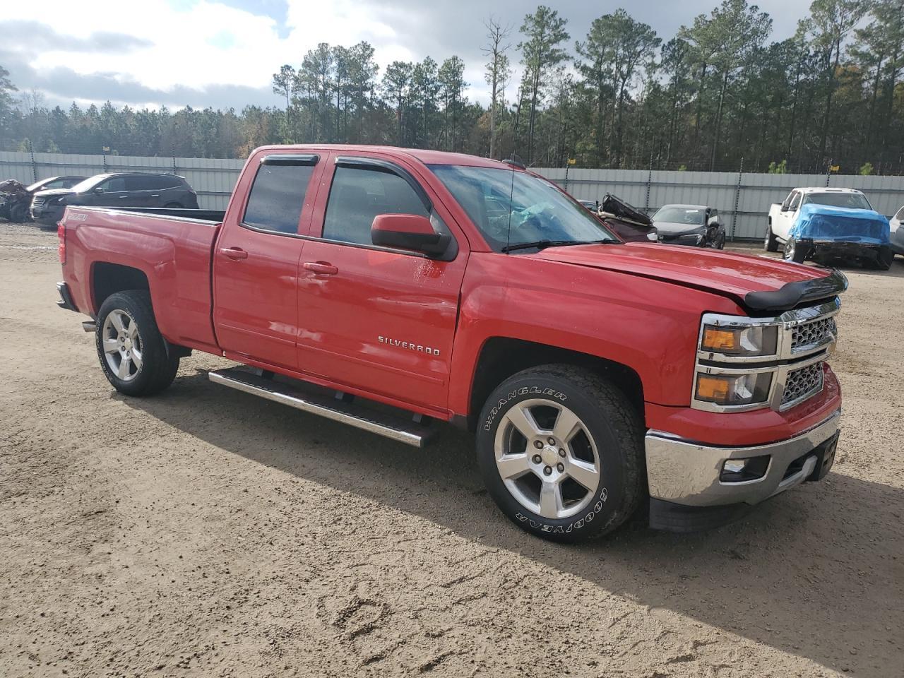 2015 CHEVROLET SILVERADO - Image 4