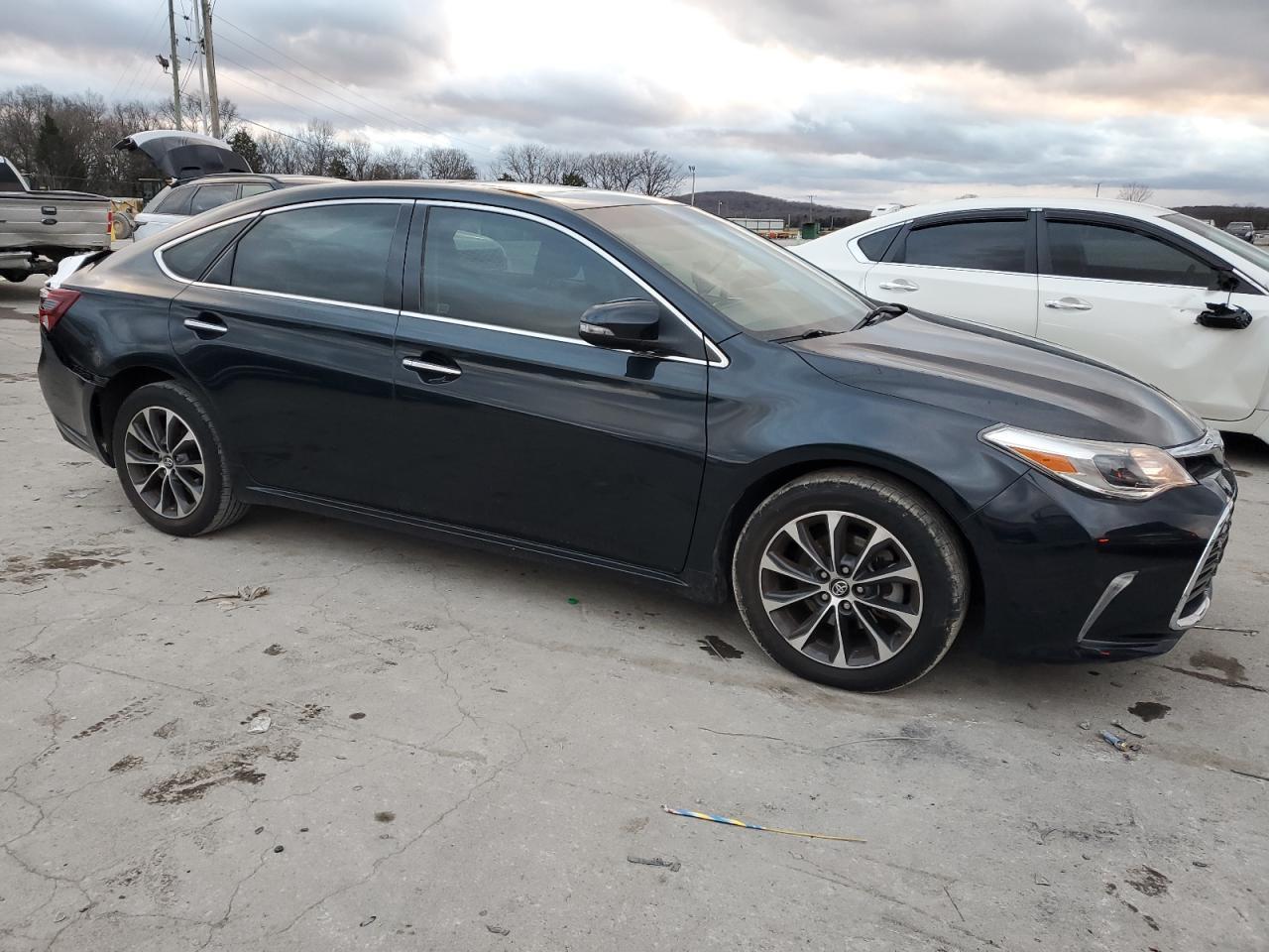 2016 TOYOTA AVALON XLE - Image 4