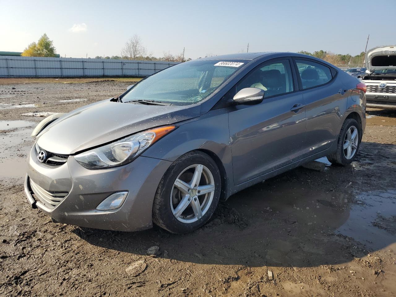 2013 HYUNDAI ELANTRA GL