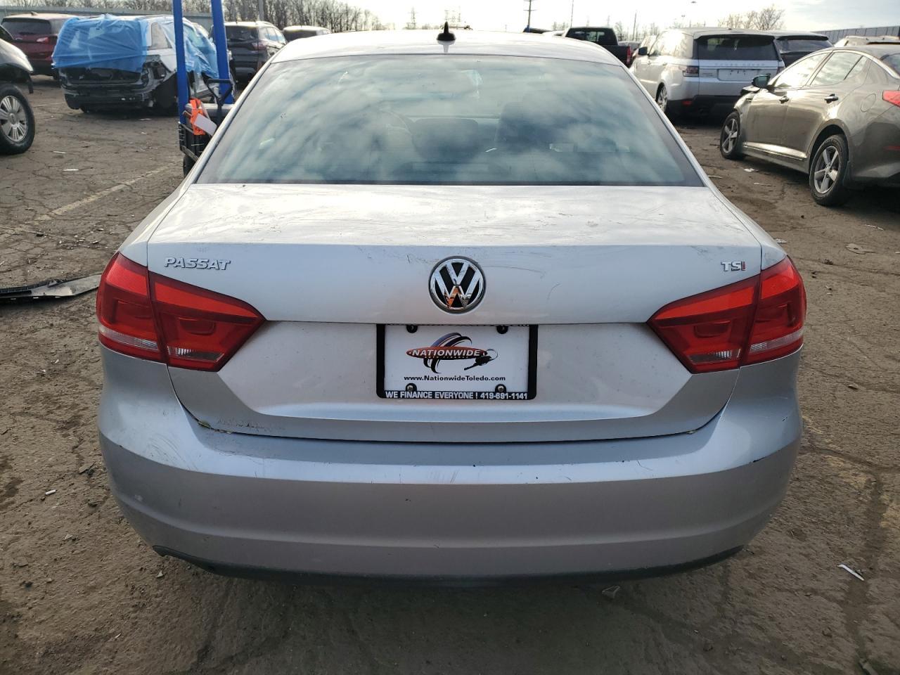 2015 VOLKSWAGEN PASSAT S - Фото 6