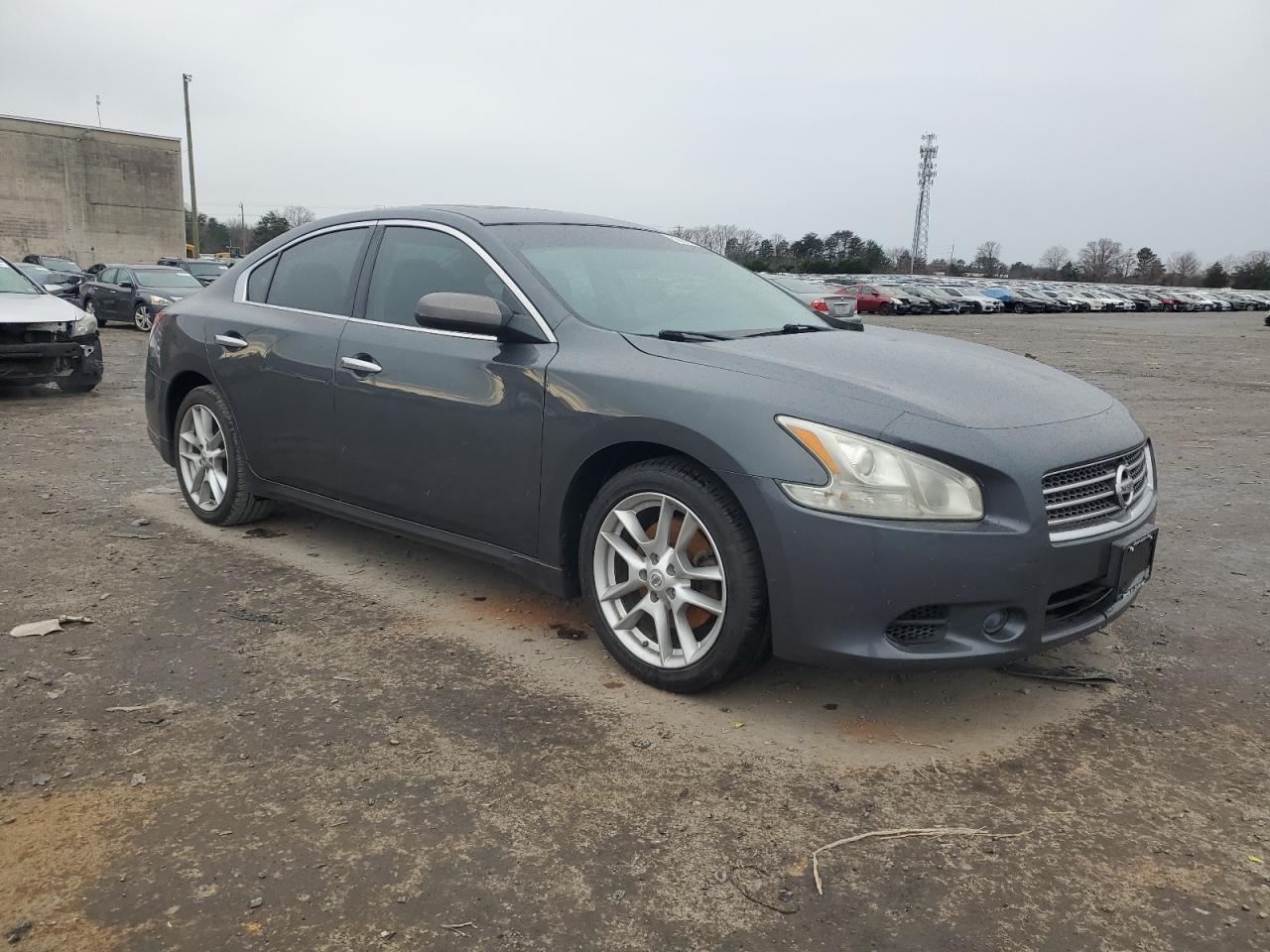 2011 NISSAN MAXIMA S - Фото 4
