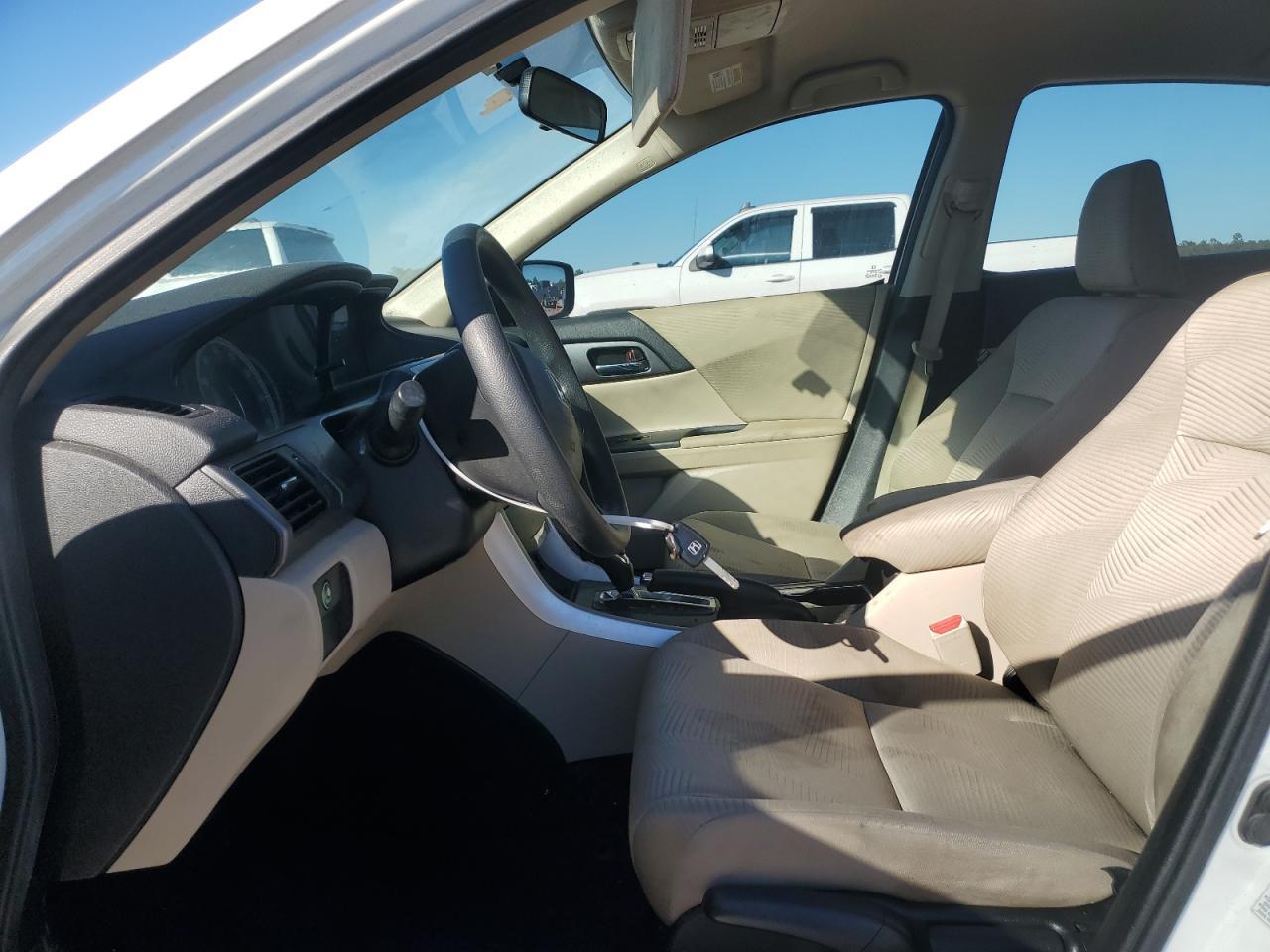 2014 HONDA ACCORD LX - Фото 7
