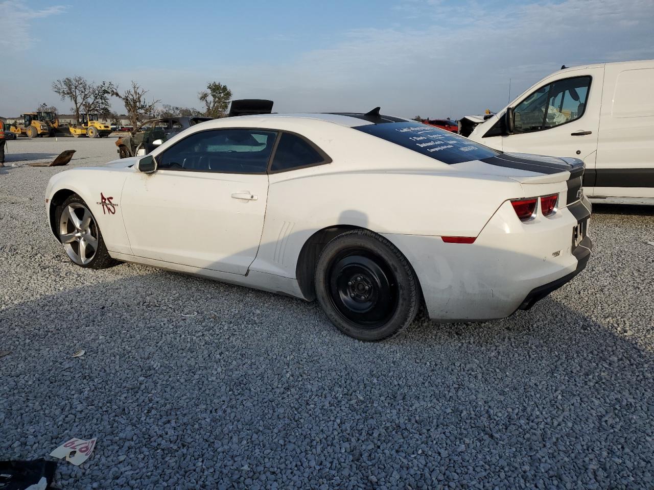 2011 CHEVROLET CAMARO LT - Фото 2