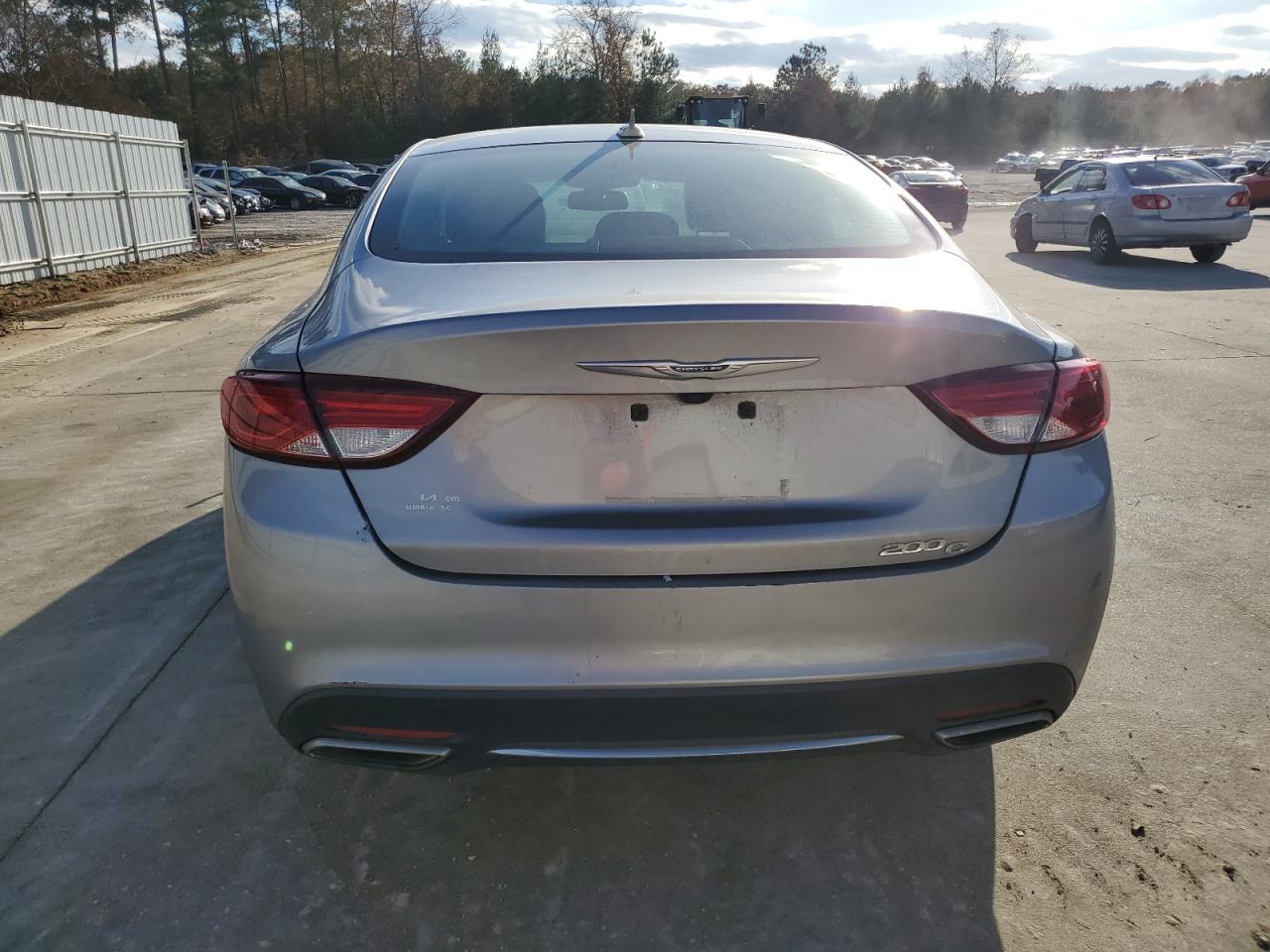 2015 CHRYSLER 200 C - Image 6