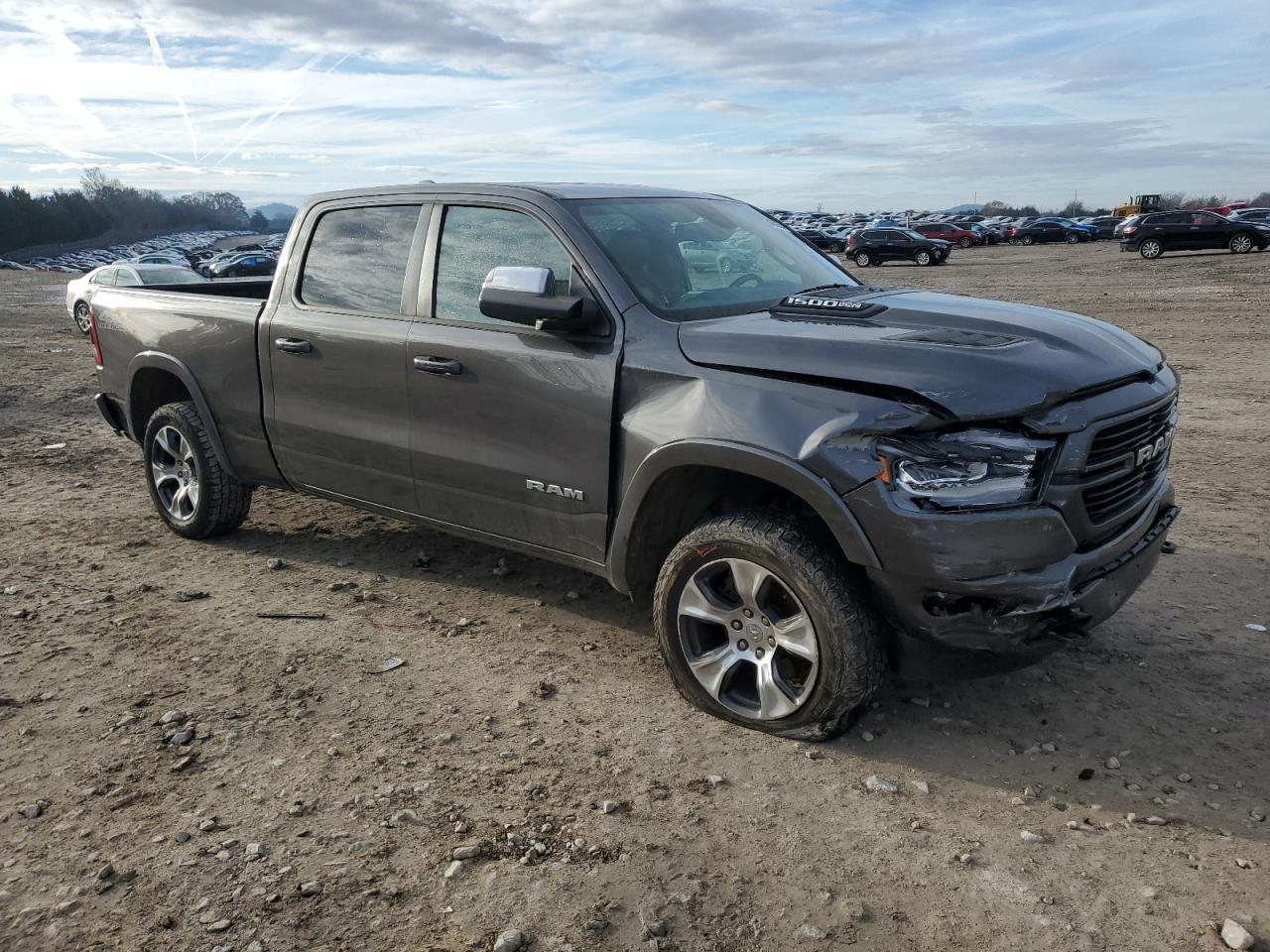 2019 RAM 1500 LARAM - Фото 4