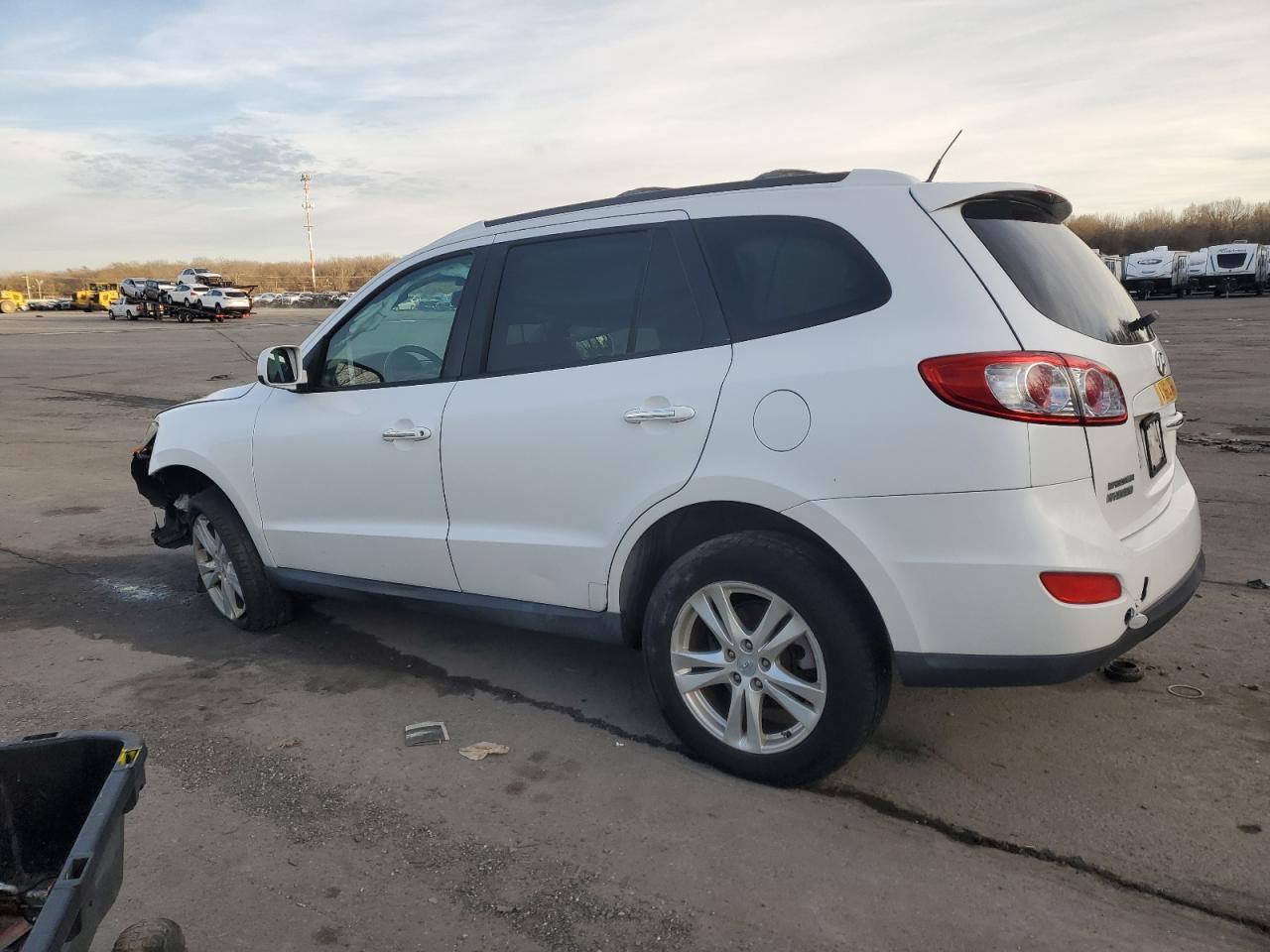 2011 HYUNDAI SANTA FE L - Image 2