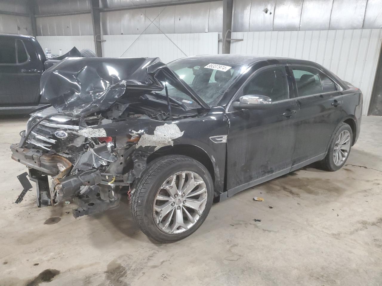 2013 FORD TAURUS LIM