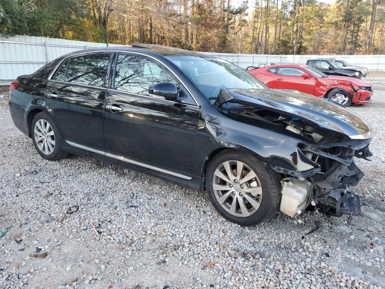 2011 TOYOTA AVALON BAS - Image 4