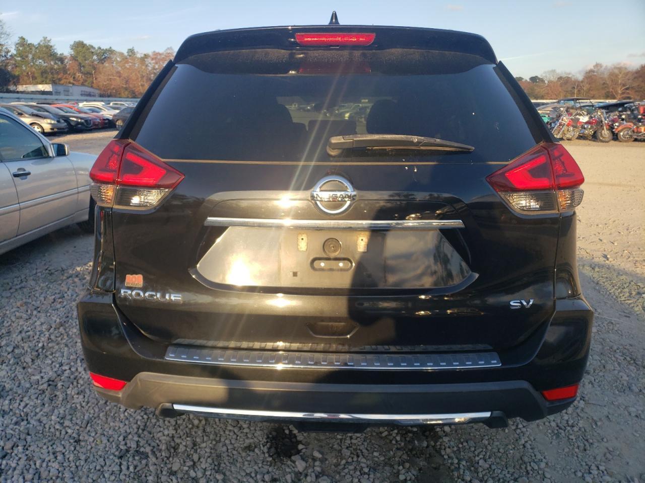 2018 NISSAN ROGUE S - Image 6