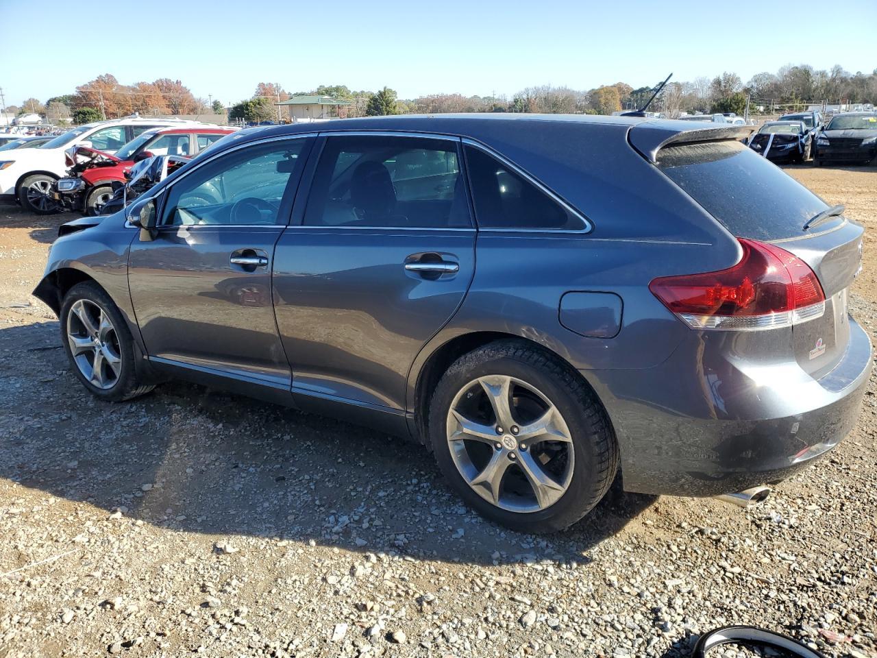 2013 TOYOTA VENZA LE - Фото 2