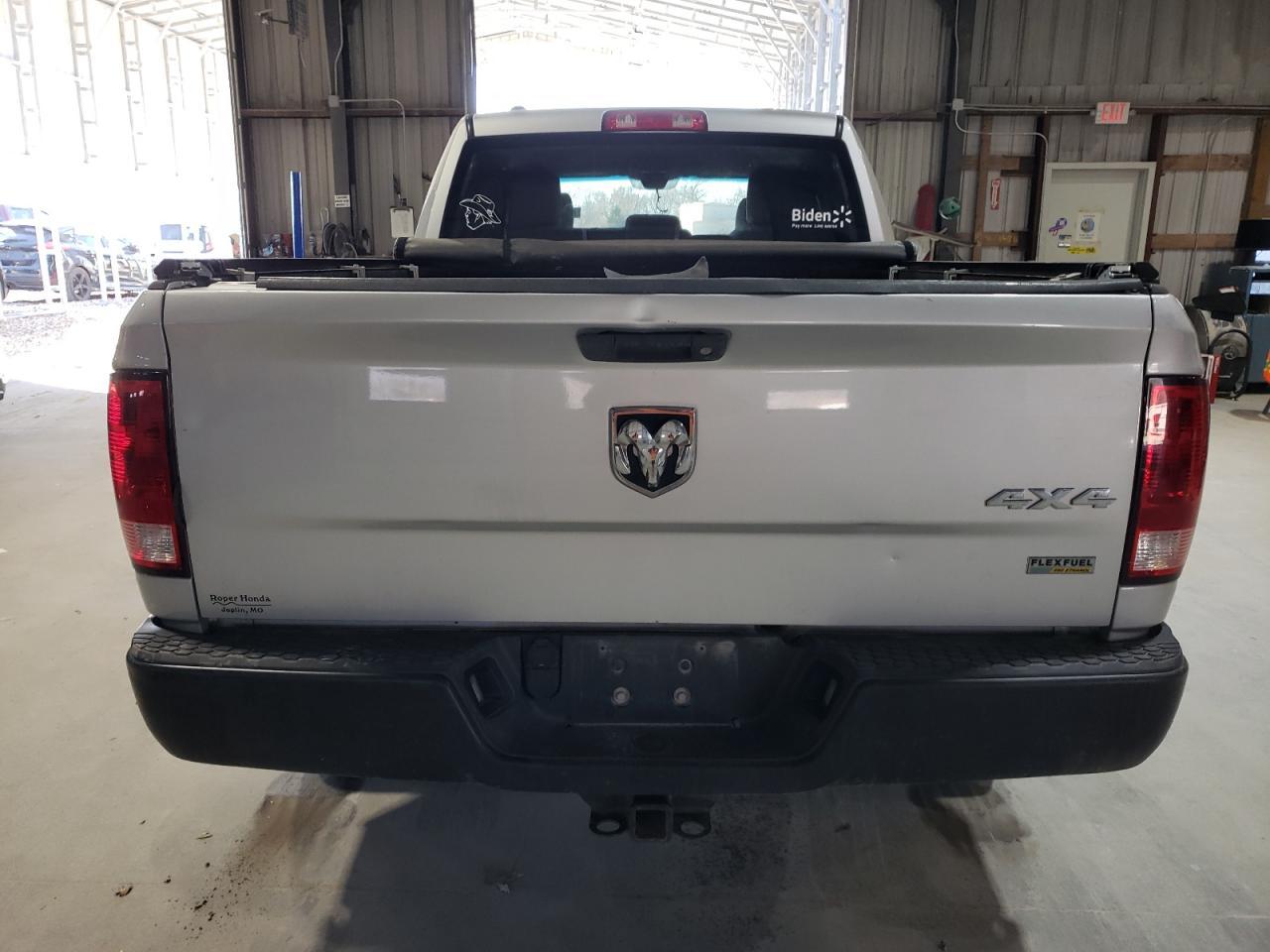 2015 RAM 1500 ST - Image 6