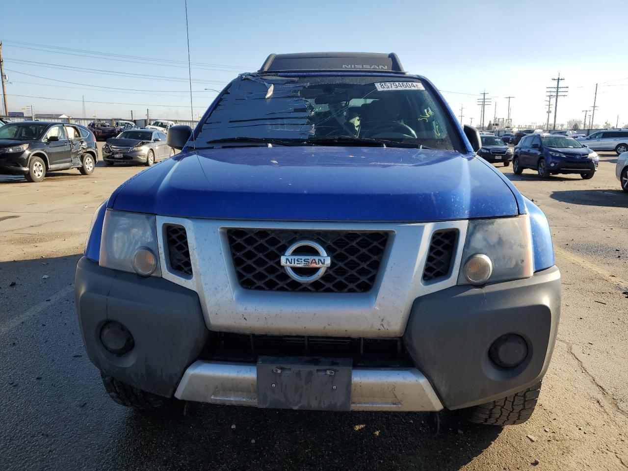 2015 NISSAN XTERRA X - Image 5